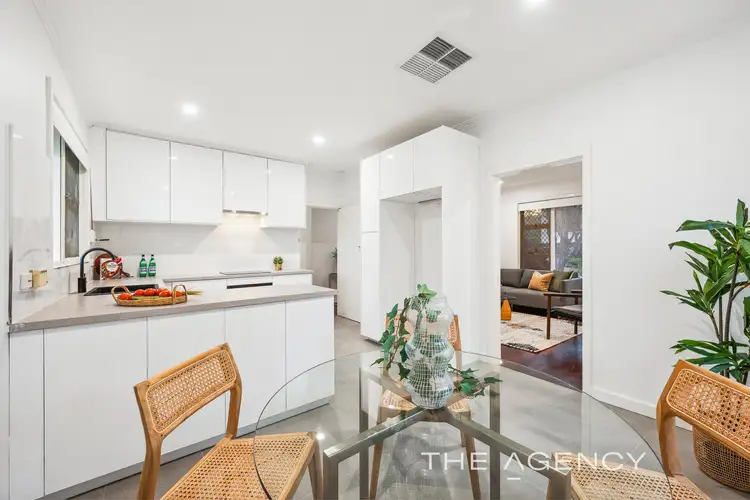 30 Moorhouse Street, Willagee WA 6156