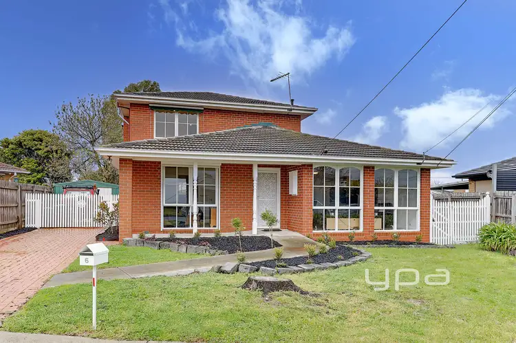 6 Elvin Close, Gladstone Park VIC 3043