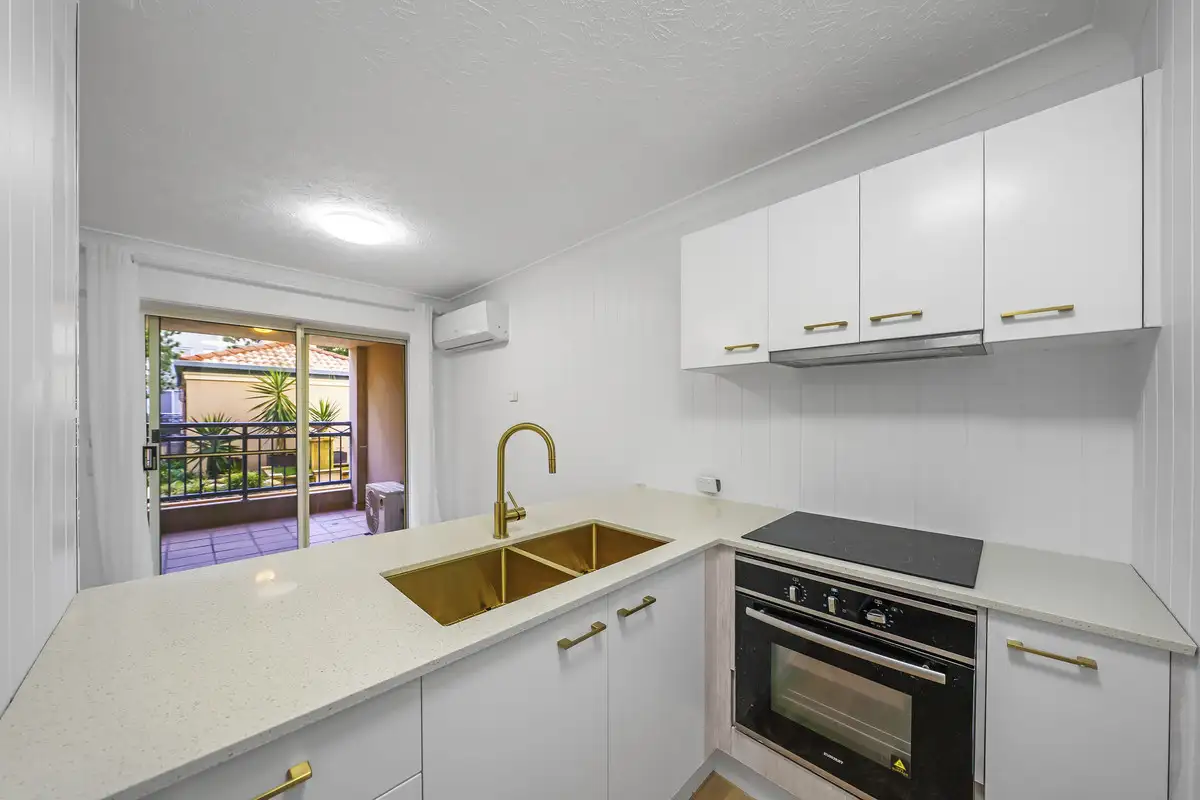 Main view of Homely apartment listing, 5/21 Peerless Avenue, Mermaid Beach QLD 4218