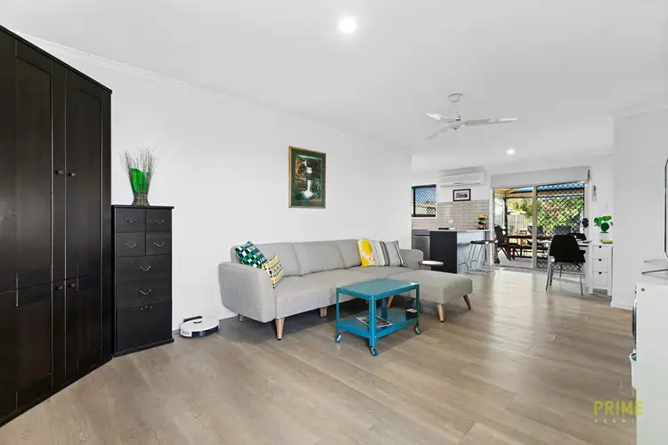 Second view of Homely house listing, 50 Joselyn Drive, Point Vernon QLD 4655