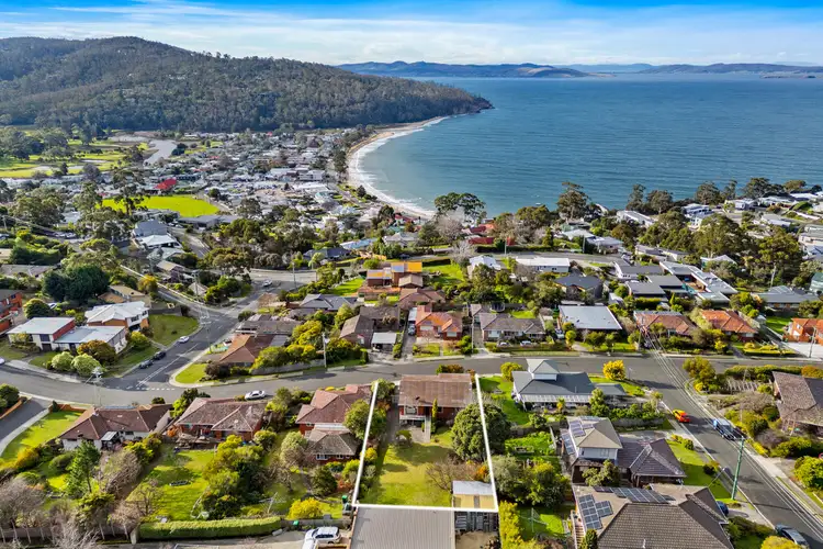 24 Kunama Drive, Kingston Beach TAS 7050