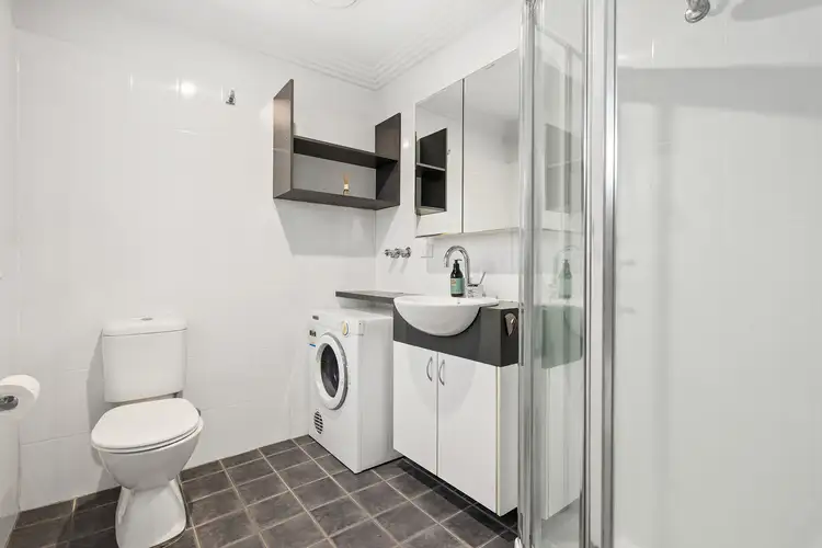 Sixth view of Homely unit listing, 4/11 Robsons Road, Keiraville NSW 2500