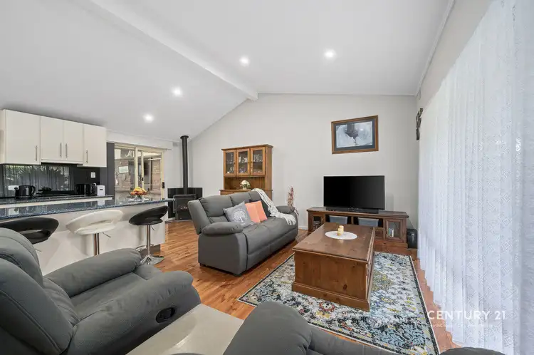 23 Darwendale Street, Huntfield Heights SA 5163