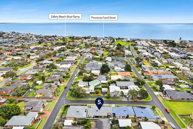 Second view of Homely house listing, 2 Aurora Avenue, Safety Beach VIC 3936