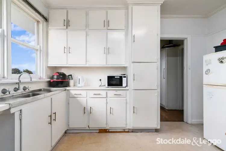 Sixth view of Homely house listing, 10 Stephenson Street, Morwell VIC 3840