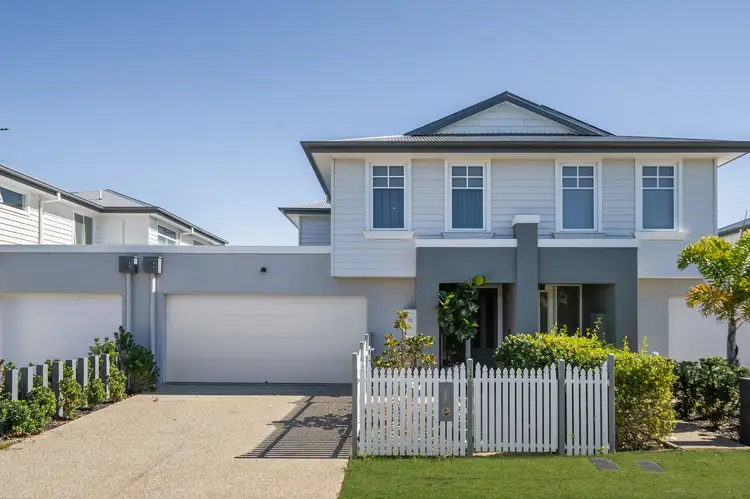 17 Astor Street, Newport QLD 4020