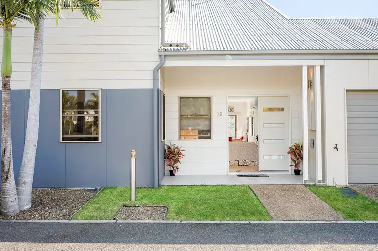 29/1 Michel Place, Telina QLD 4680