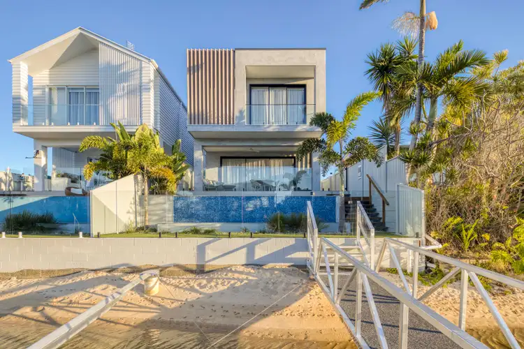 1/7 Palmetto Court, Broadbeach Waters QLD 4218