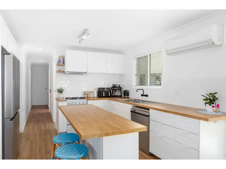 Second view of Homely house listing, 121 Emmerson Drive, Glenlee QLD 4711
