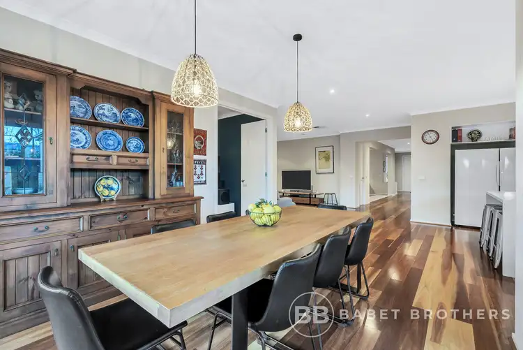 Fifth view of Homely house listing, 8 Cribb Cove, Narre Warren South VIC 3805