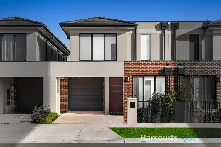 Main view of Homely townhouse listing, 66 Cricklewood Circuit, Narre Warren VIC 3805