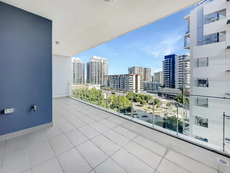 3085/33 Remora Road, Hamilton QLD 4007