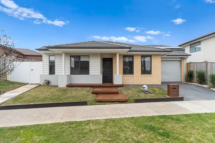 Main view of Homely house listing, 6 Leghorn Way, Clyde North VIC 3978