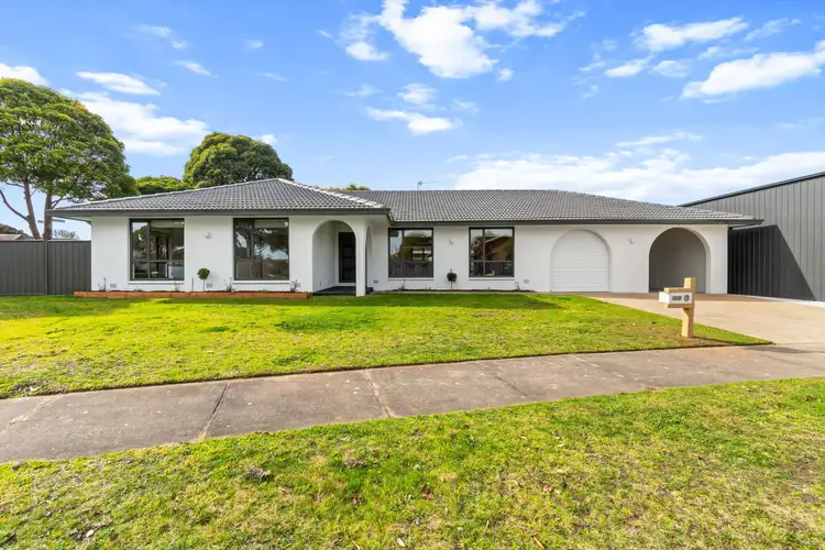 1A Hazel Court, Sale VIC 3850