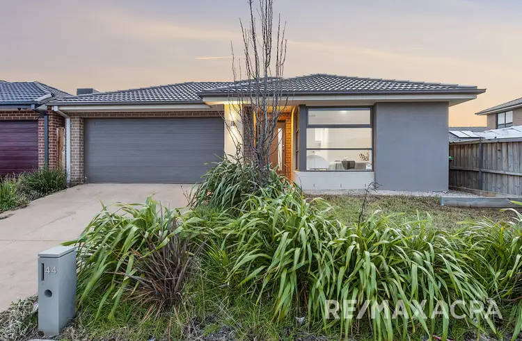 44 Sapling Boulevard, Tarneit VIC 3029