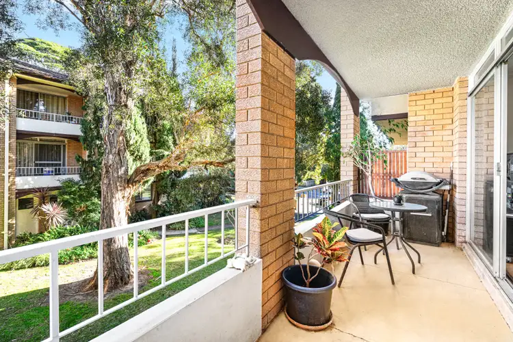 Third view of Homely apartment listing, 4/4-8 Lismore Avenue, Dee Why NSW 2099