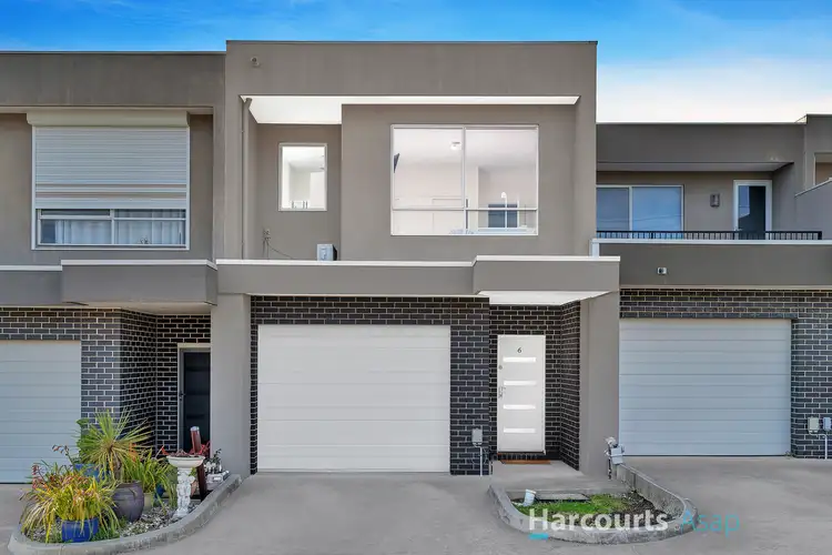 6/14-15 Hazelmere Avenue, Cranbourne West VIC 3977