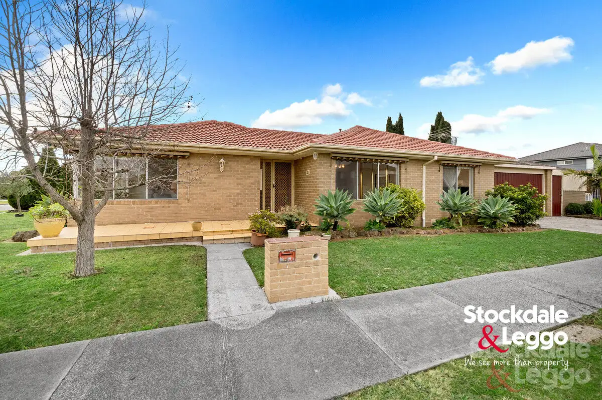 Main view of Homely house listing, 28 Wolverton Drive, Gladstone Park VIC 3043