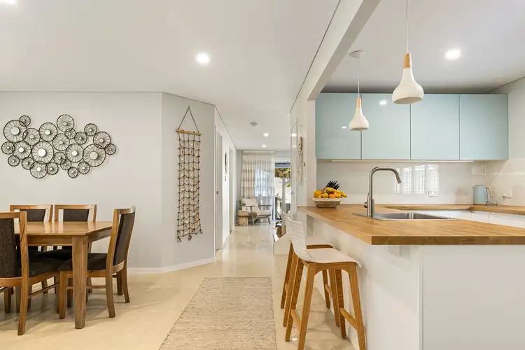 5A Brennan Road, Scarborough QLD 4020