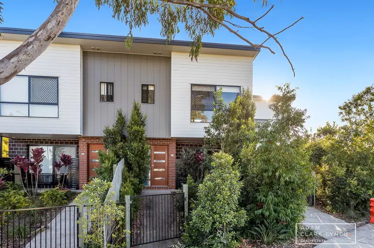 15 Waler Close