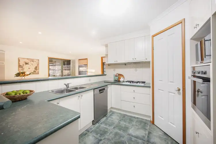 Fifth view of Homely house listing, 9 Jarrah Court, East Albury NSW 2640