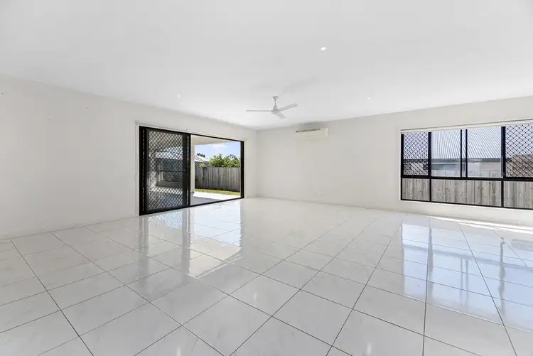 Fifth view of Homely house listing, 11 Julie Court, Oxenford QLD 4210