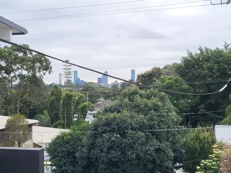 19 Dudley Street, Annerley QLD 4103
