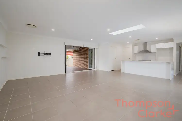 Fifth view of Homely house listing, 8 Hillgate Drive, Thornton NSW 2322