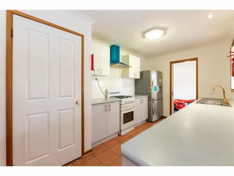 Fifth view of Homely house listing, 15 Condon Place, Lavington NSW 2641