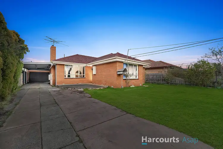 Main view of Homely house listing, 10 Maureen Crescent, Noble Park VIC 3174