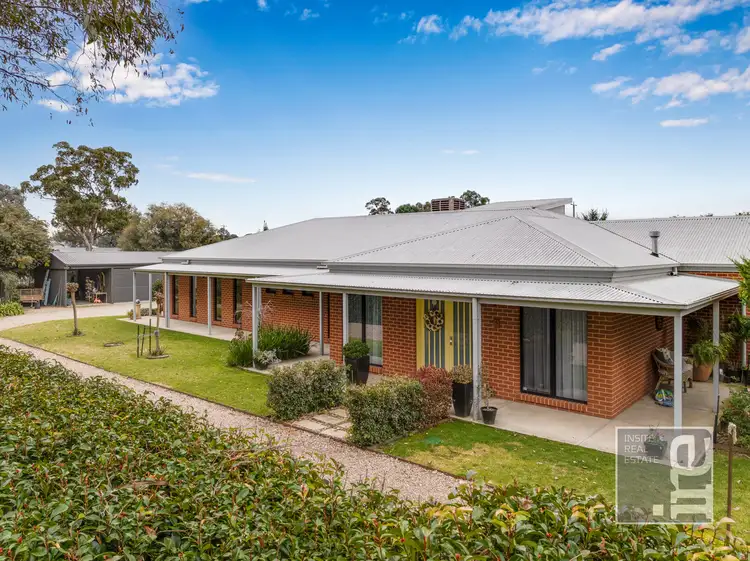 5 Usshers Drive, Waldara VIC 3678