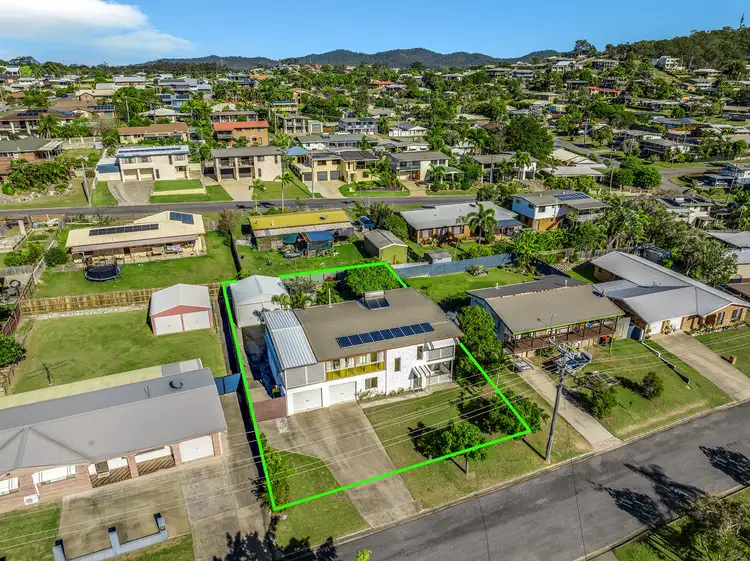 10 Wodonga Street, Clinton QLD 4680