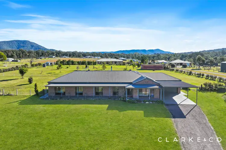 33 Mackellar Drive, Vacy NSW 2421