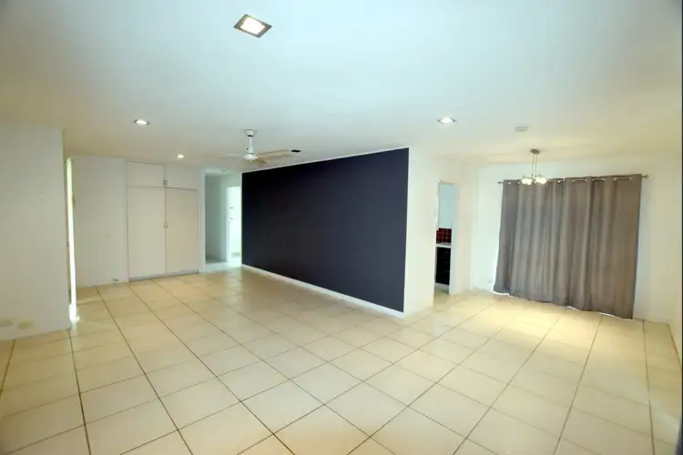 Fifth view of Homely house listing, 2 Ingemar Court, Clinton QLD 4680