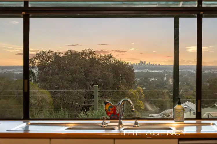 121 Gooseberry Hill Road, Gooseberry Hill WA 6076