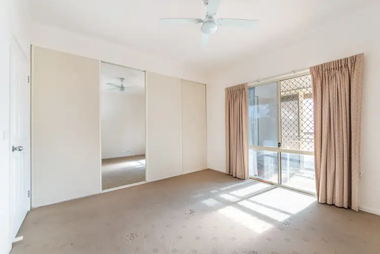 Fourth view of Homely unit listing, 1/3 Stewart Street, Hamilton VIC 3300