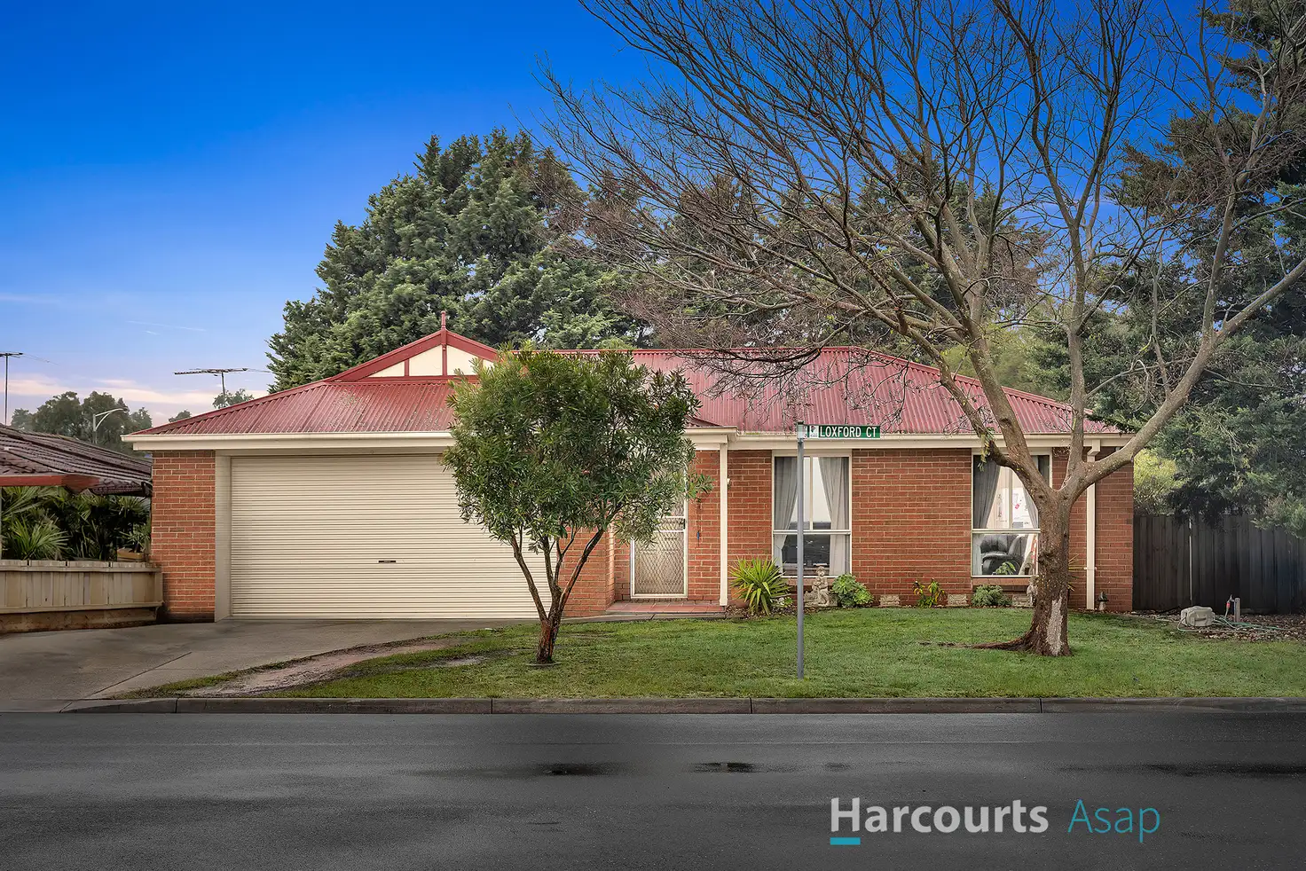 Main view of Homely house listing, 10 Abercairn Drive, Narre Warren South VIC 3805