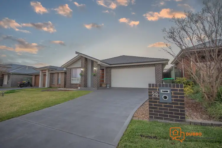 29 Amadeus Avenue, Dubbo NSW 2830