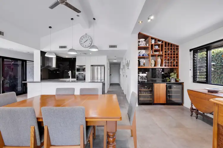 Sixth view of Homely house listing, 4 Alaska Avenue, Broadbeach Waters QLD 4218