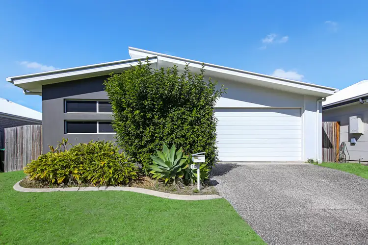 18 Henning Crescent, Meridan Plains QLD 4551