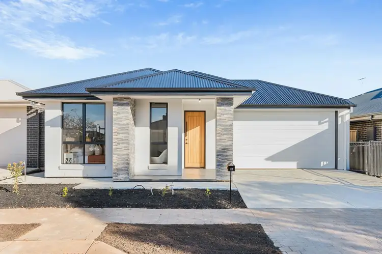 8 Scarlet Avenue, Munno Para SA 5115