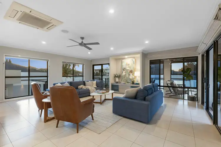 Sixth view of Homely house listing, 2 Caithness Court, Middle Ridge QLD 4350