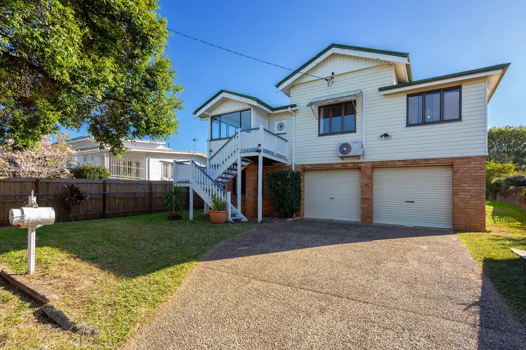 69 Hedley Avenue