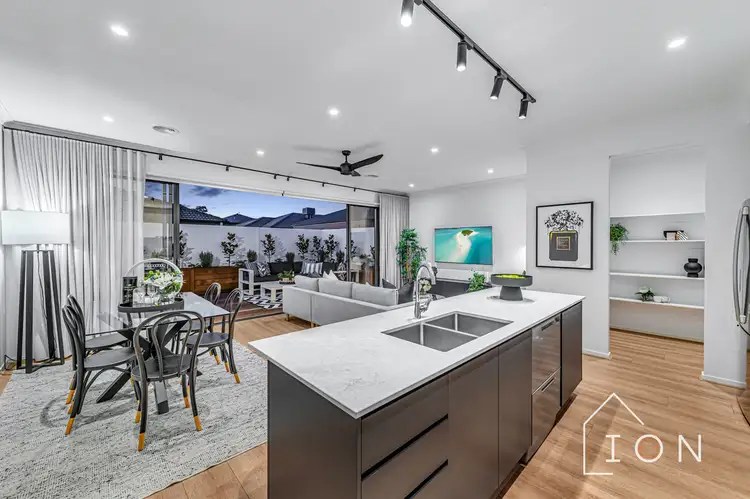 Sixth view of Homely house listing, 4 McGeown Circuit, Cranbourne VIC 3977