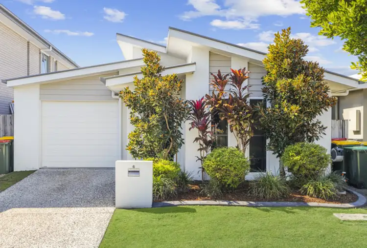 6 Sunshine Crescent, Caloundra West QLD 4551