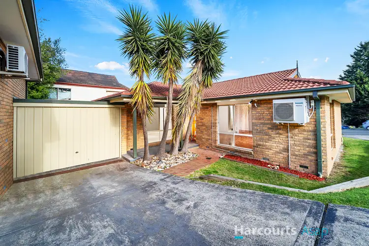 1/116 John Fawkner Drive, Endeavour Hills VIC 3802