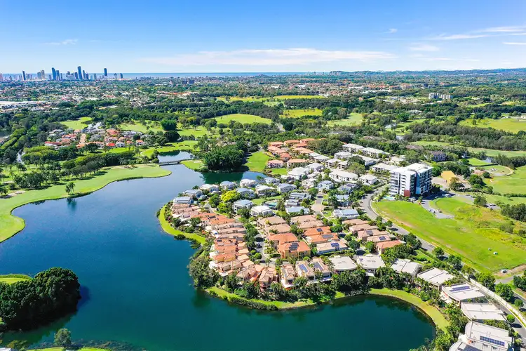 88/117 Palm Meadows Drive, Carrara QLD 4211
