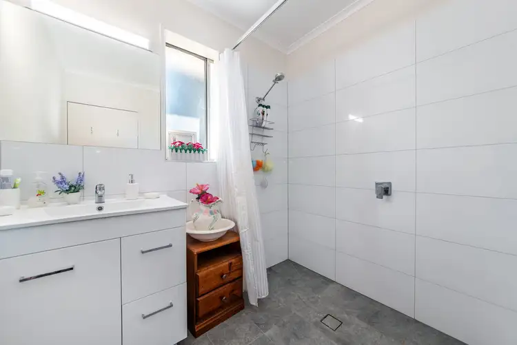 Sixth view of Homely house listing, 2 Steel Road, Hamilton VIC 3300