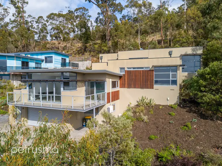 26 Woodcutters Road