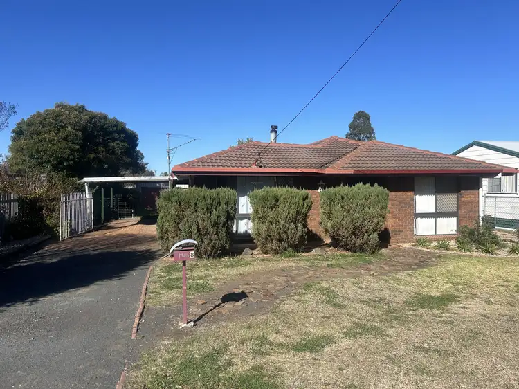 8 Queen Street, Kingsthorpe QLD 4400